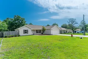 1154 Oakwood Lakes Blvd, Defuniak Springs, FL 32433 - Photo 33