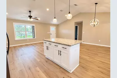 1154 Oakwood Lakes Boulevard, Defuniak Springs, FL 32433 - Photo 15