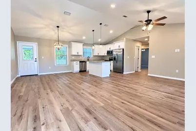 1154 Oakwood Lakes Boulevard, Defuniak Springs, FL 32433 - Photo 5