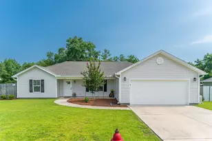 1154 Oakwood Lakes Blvd, Defuniak Springs, FL 32433 - Photo 1