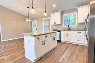 1154 Oakwood Lakes Blvd, Defuniak Springs, FL 32433 - Photo 9