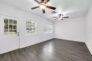 138 NW Virginia Dr, Fort Walton Beach, FL 32548 - Photo 33