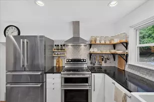 2309 Canal Dr, Niceville, FL 32578 - Photo 19