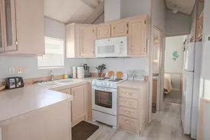 1219 Thomas Dr, Panama City Beach, FL 32408 - Photo 11