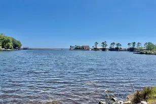 34 Meigs Dr, Shalimar, FL 32579 - Photo 1