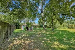 339 NW Barbara Dr, Fort Walton Beach, FL 32548 - Photo 21