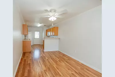 1150 Airport Road #122, Destin, FL 32541 - Photo 5