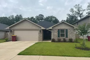 124 Ridgeway Cir, Crestview, FL 32536 - Photo 1