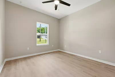 6142 Clover Street, Crestview, FL 32539 - Photo 41