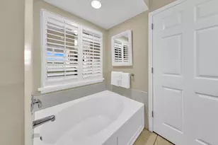 1517 SE Miracle Strip Pkwy, Fort Walton Beach, FL 32548 - Photo 9
