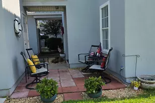 2825 Bay Club Dr, Navarre, FL 32566 - Photo 9