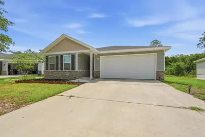 136 Pfitzer Court, Defuniak Springs, FL 32433 - Photo 3
