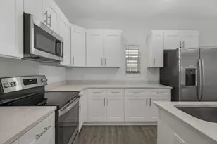 118 Date Palm Ln, Freeport, FL 32439 - Photo 11