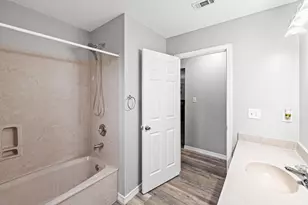 2652 Paddock Cir, Crestview, FL 32536 - Photo 25
