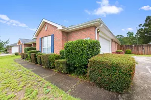 2652 Paddock Cir, Crestview, FL 32536 - Photo 91