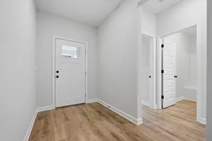 2827 Blackbird Ct, Crestview, FL 32539 - Photo 3