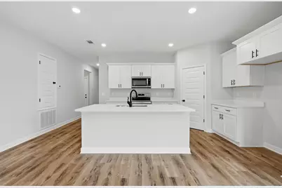 2827 Blackbird Court, Crestview, FL 32539 - Photo 9