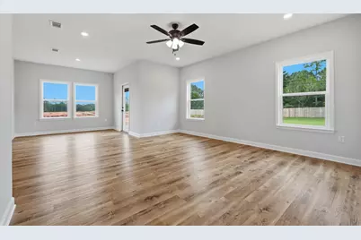 2827 Blackbird Court, Crestview, FL 32539 - Photo 13