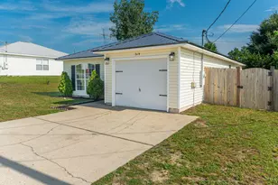 315 Apple Dr, Crestview, FL 32536 - Photo 3