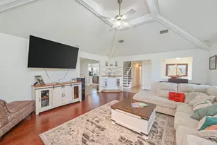 422 Northampton Cir, Fort Walton Beach, FL 32547 - Photo 9