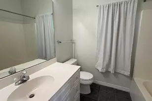 1501 N Partin Dr, Niceville, FL 32578 - Photo 13