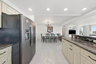 900 Gulf Shore Dr, Destin, FL 32541 - Photo 11