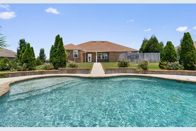 2382 Cumberland Way, Crestview, FL 32536 - Photo 1