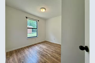 556 Lee Avenue, Crestview, FL 32539 - Photo 9