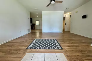 556 Lee Ave, Crestview, FL 32539 - Photo 5