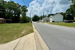 556 Lee Ave, Crestview, FL 32539 - Photo 21
