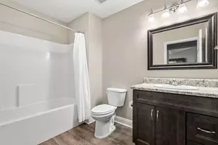 3172 Main St, Crestview, FL 32539 - Photo 21