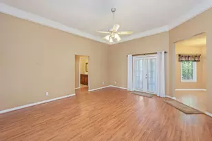 5810 Hilary St, Crestview, FL 32539 - Photo 7