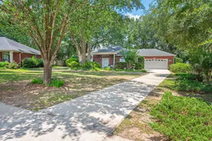 5810 Hilary St, Crestview, FL 32539 - Photo 1