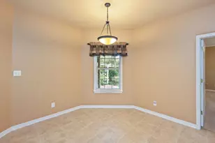 5810 Hilary St, Crestview, FL 32539 - Photo 11