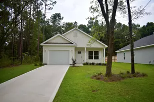 1359 E Chestnut Ave, Crestview, FL 32539 - Photo 19