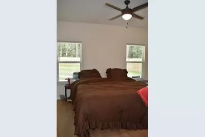 1359 E Chestnut Avenue, Crestview, FL 32539 - Photo 9