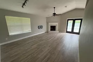 1270 Harrison Ave, Gulf Breeze, FL 32563 - Photo 7
