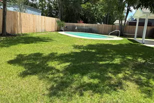 531 Brian Cir, Mary Esther, FL 32569 - Photo 43