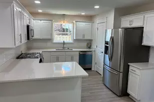 531 Brian Cir, Mary Esther, FL 32569 - Photo 5