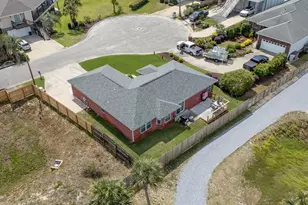 1915 Jo-Tam Ln, Navarre, FL 32566 - Photo 39