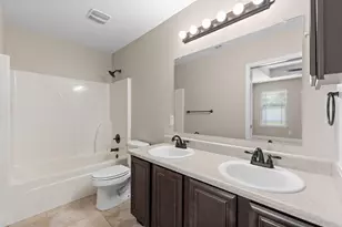 1974 Crosscreek Cir, Gulf Breeze, FL 32563 - Photo 19