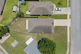 1974 Crosscreek Cir, Gulf Breeze, FL 32563 - Photo 31