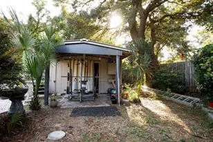 4 NE Bay Dr, Fort Walton Beach, FL 32548 - Photo 49