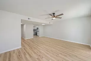 1800 Whispering Oaks Ln, Fort Walton Beach, FL 32547 - Photo 9
