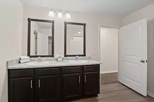 352 Merlin Ct, Crestview, FL 32539 - Photo 25
