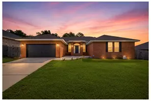 116 Strike Eagle Dr, Crestview, FL 32536 - Photo 1