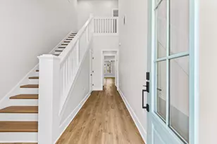 308 B Okaloosa Ave, Valparaiso, FL 32580 - Photo 3