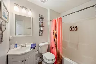 7650 Chablis Cir, Navarre, FL 32566 - Photo 17