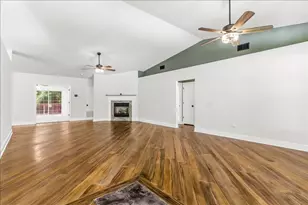 656 Territory Ln, Crestview, FL 32536 - Photo 5