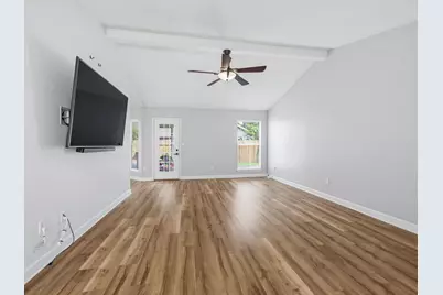 1565 Meadowbrook Court, Niceville, FL 32578 - Photo 9